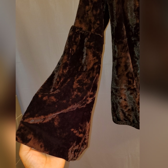 Velvet blouse - Picture 3 of 8